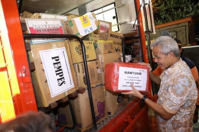2019-01-05_Ganjar Melihat Bantuan Logistik