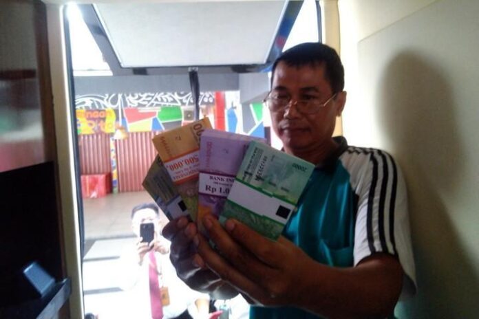 2019-05-20_Penukaran Uang