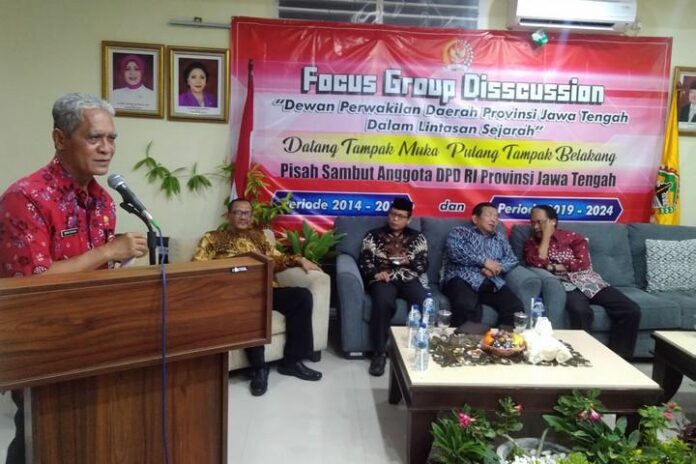 2019-09-26_Sarwa Pramana Asisten Pemerintahan Setda Jateng Sarwa Pramana saat mengucapkan selamat bertugas dan ucapan terima kasih kepada anggota DPD RI asal Jateng, Rabu (25/9) malam.