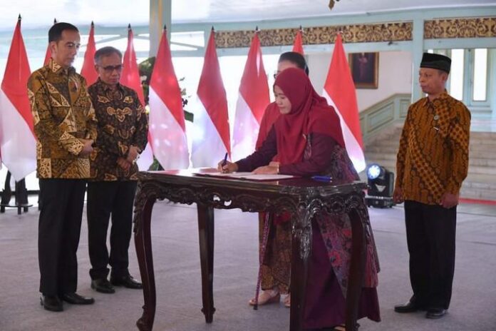 Ketua Komisioner OJK Wimboh Santoso