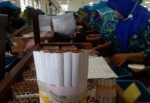 buruh rokok di Kudus