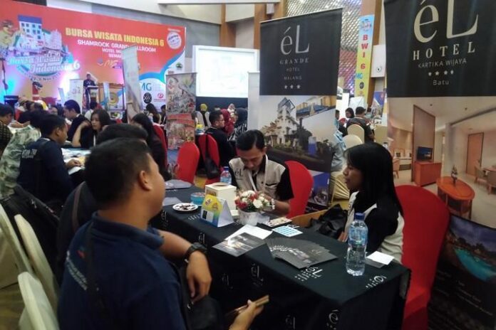 2019-11-06_paket wisata Paket Wisata