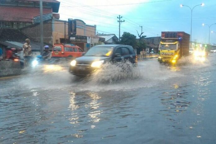 Banjir Genuk