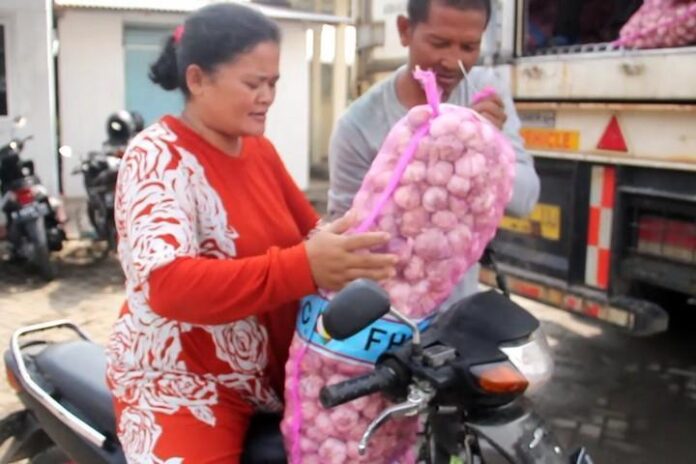 Bawang Putih Di Johar Baru