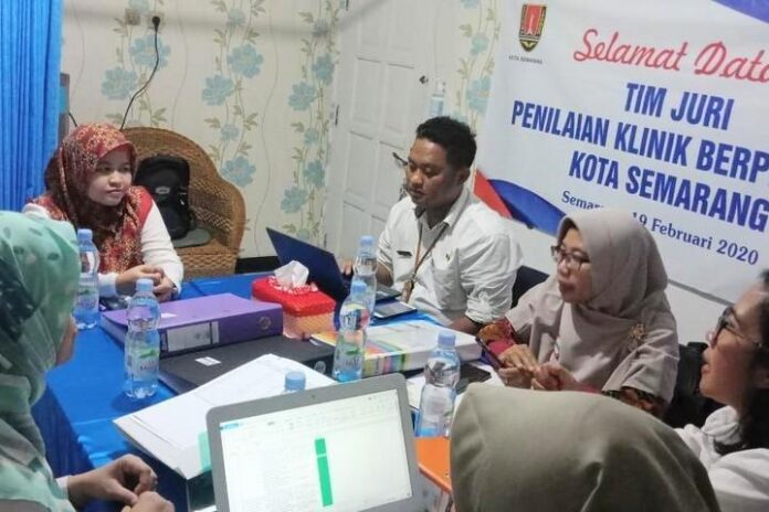 Juri dari BPJS Kesehatan Cabang Semarang