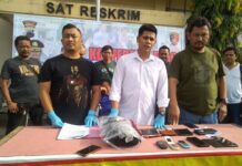 AKBP Asep Mauludin (tengah)