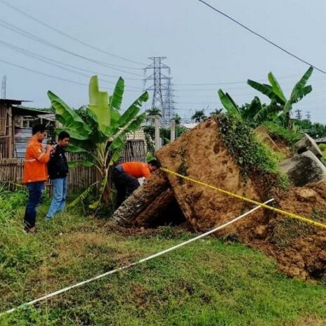 Tower SUTET Rembang yang roboh