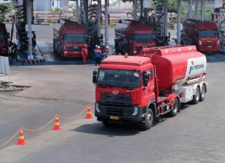 Armada Mobil Tangki Pertamina