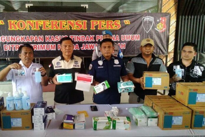 2020-03-04_Kombes Pol Iskandar Fitriana (dua dari kiri) Kombes Pol Iskandar Fitriana (dua dari kiri)