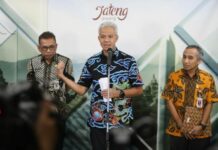 Gubernur Ganjar Pranowo