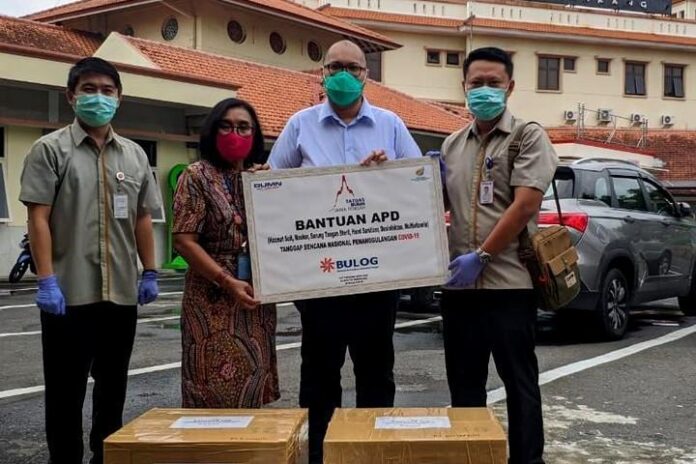 2020-04-22_Perum Bulog Jateng bantu APD Perum Bulog Jateng bantu APD