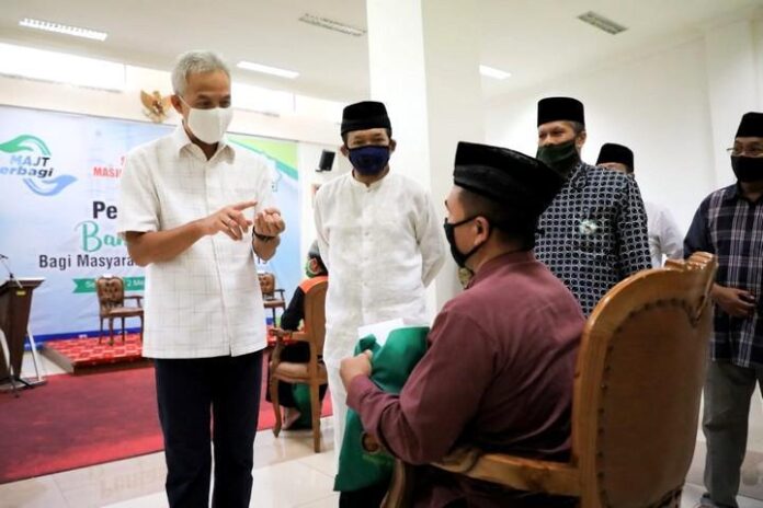 Bantuan untuk perwakilan warga