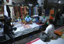 pekerja serabutan yang tinggal di pondok boro