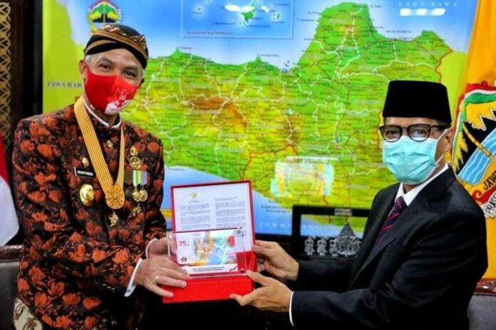 2020-08-18_Kepala KPw BI Jateng Soekowardojo (kanan) Kepala KPw BI Jateng Soekowardojo (kanan)