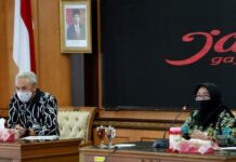Ganjar Pranowo didampingi Padmaningrum