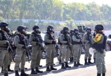 Personel Brimob Polda Jateng