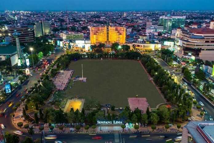 Simpang Lima Semarang