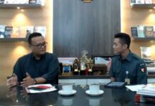 Fajar SAKA (kiri)