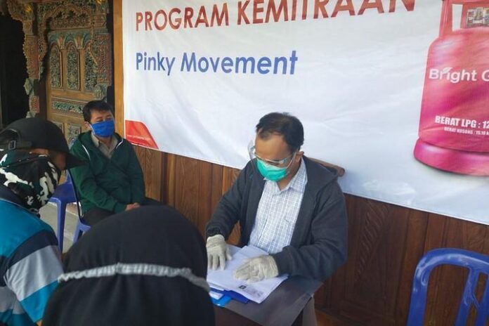 Bantuan kemitraan kepada pelaku UMKM