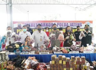 Pemusnahan jamu tradisional palsu