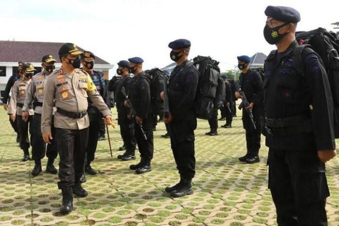 2020-12-07_Pasukan yang akan mengamankan TPS Pasukan yang akan mengamankan TPS