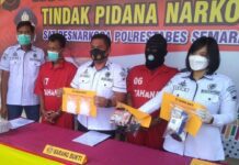 Barang bukti sabu dan dua tersangka