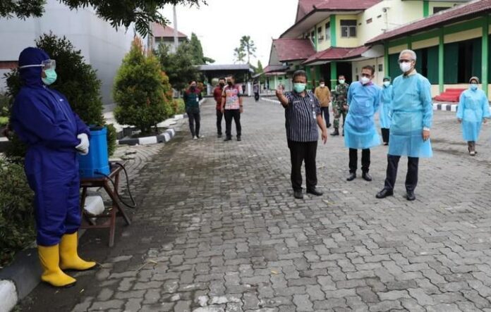 Asrama Haji Donohudan digunakan sebagai isolasi pasien COVID-19 tanpa gejala Asrama Haji Donohudan digunakan sebagai isolasi pasien COVID-19 tanpa gejala