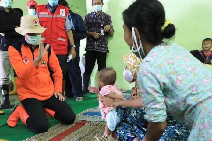 Warga Trimulyo Genuk yang tinggal di pengungsian