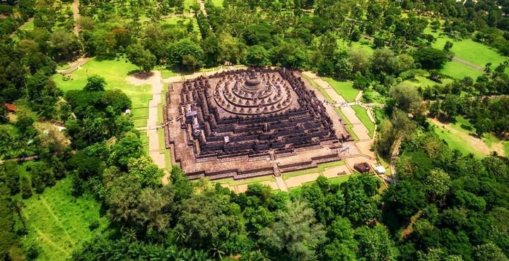 Kawasan Candi Borobudur