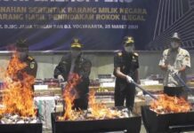 Pemusnahan rokok ilegal
