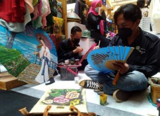 Kipas hiasan produk UMKM
