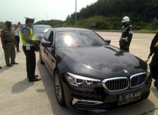 Gerbang Tol Kalikangkung