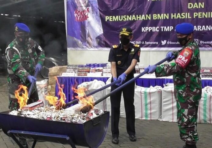 Pemusnahan rokok ilegal