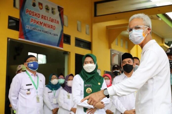 Bupati Demak Eistianah Bupati Demak Eistianah