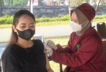 Vaksinasi di halaman Mapolda Jateng