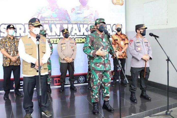Panglima TNI Marsekal Hadi Tjahjanto Panglima TNI Marsekal Hadi Tjahjanto