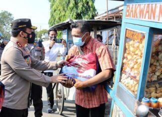 Bantuan warga terdampak