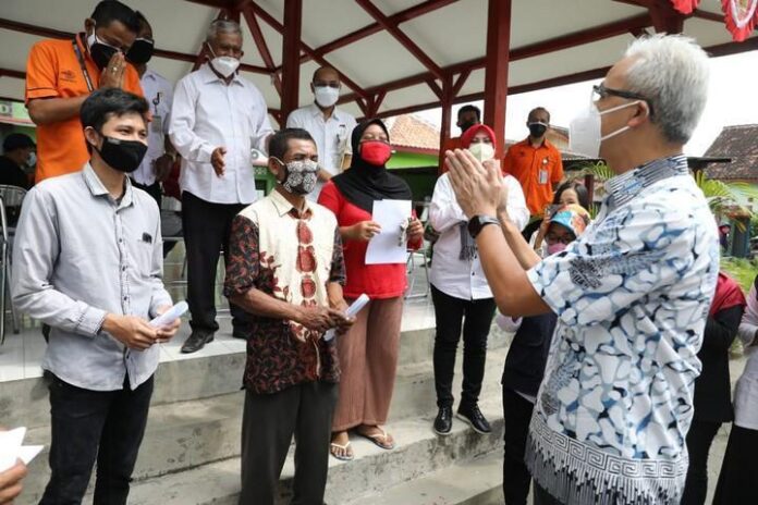 Gubernur Ganjar Pranowo Gubernur Ganjar Pranowo