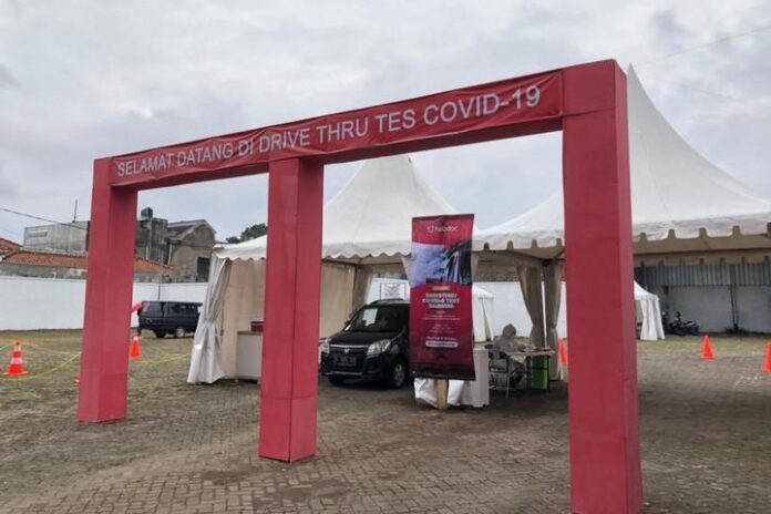 Tes COVID-19 drive thru