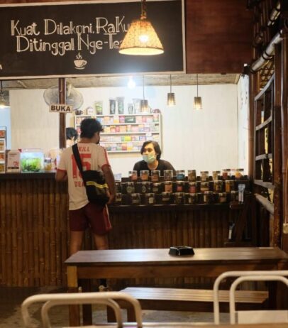 Aktivitas Kedai Lokalti