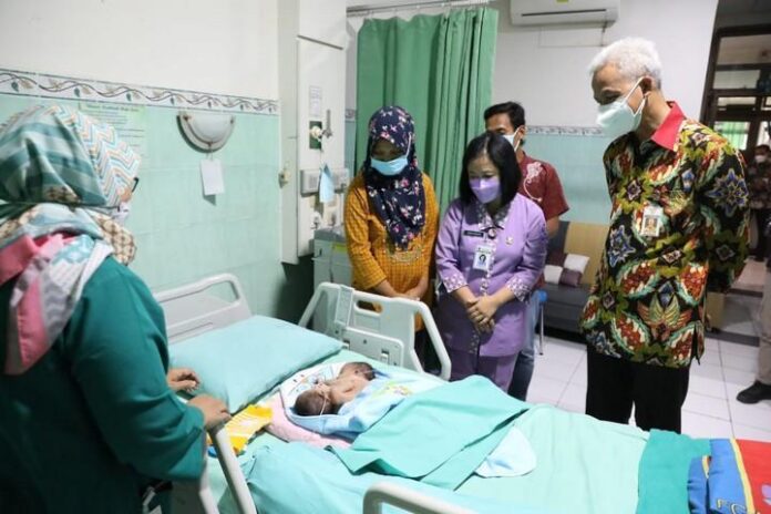 Bayi kembar siam di RSUD dr Moewardi Solo