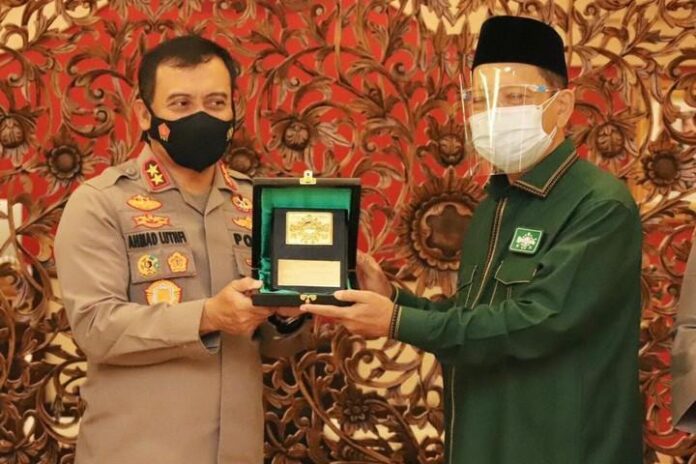 Wakil Ketua Umum PBNU Wakil Ketua Umum PBNU