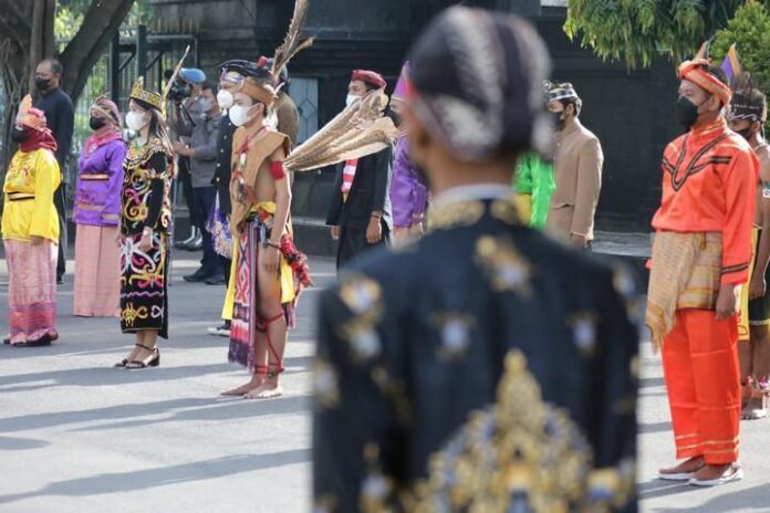 Upacara Hari Sumpah Pemuda Upacara Hari Sumpah Pemuda