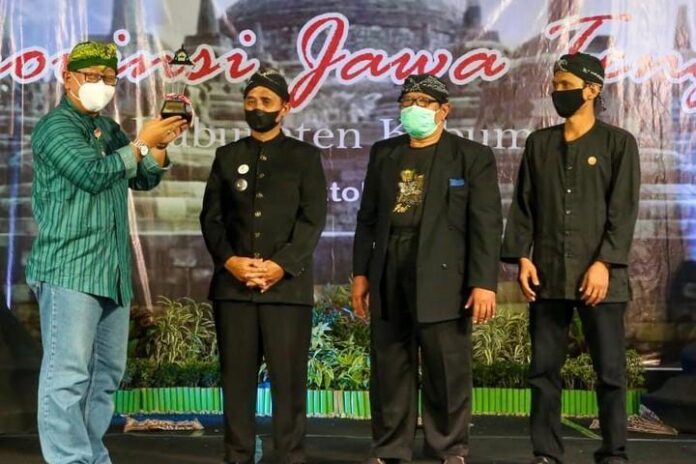Sinoeng Rahmadi Sinoeng Rahmadi