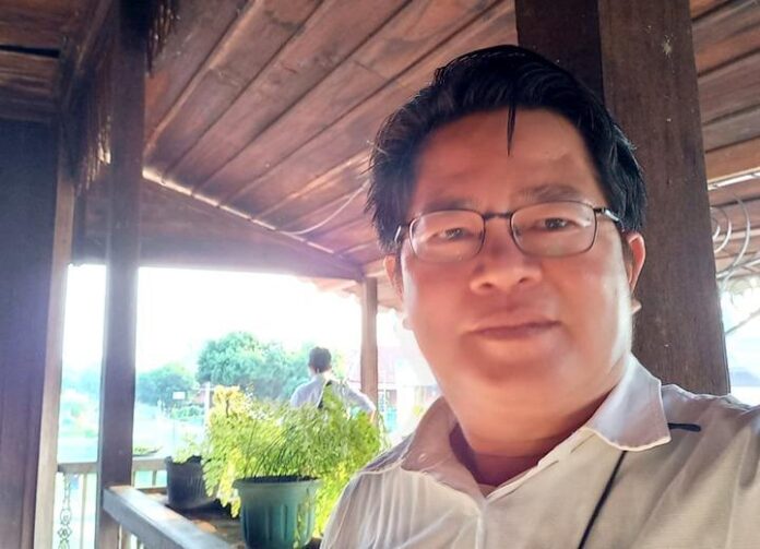 Dedi Irwanto Muhammad Santun Dedi Irwanto Muhammad Santun
