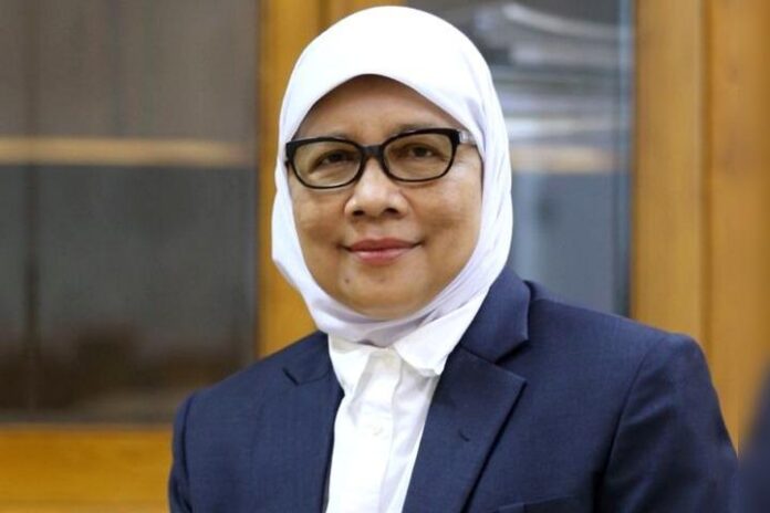 Prof Ni Nyoman Tri Puspaningsih