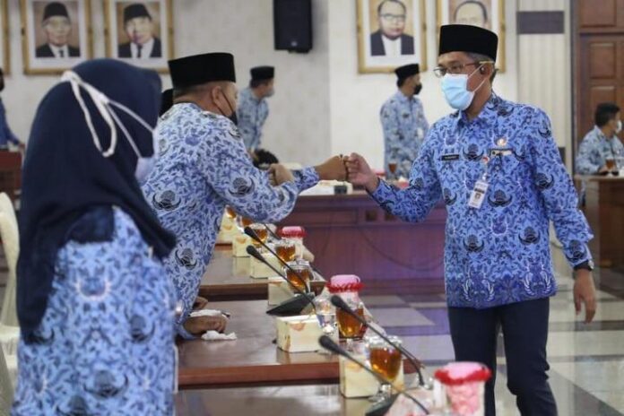 Sekda Jateng Sumarno