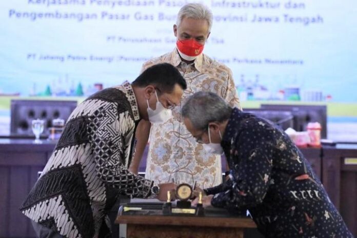 Penandatanganan kesepakatan tentang pasokan gas