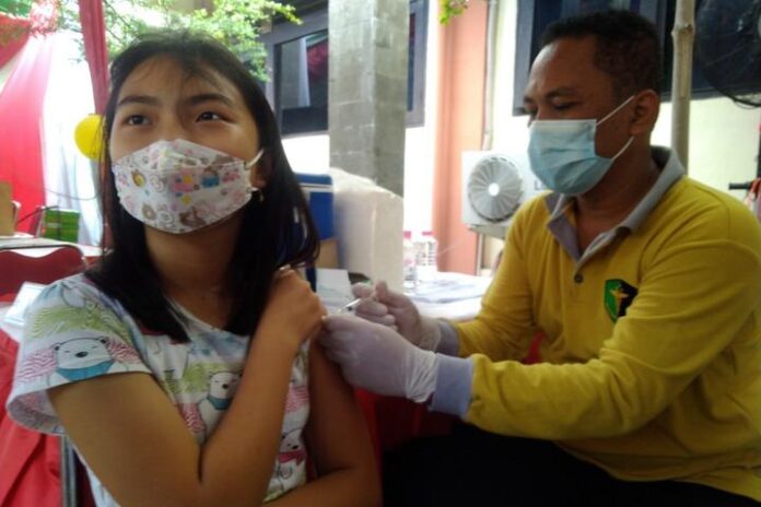 Vaksinator Bid Dokkes Polda Jateng