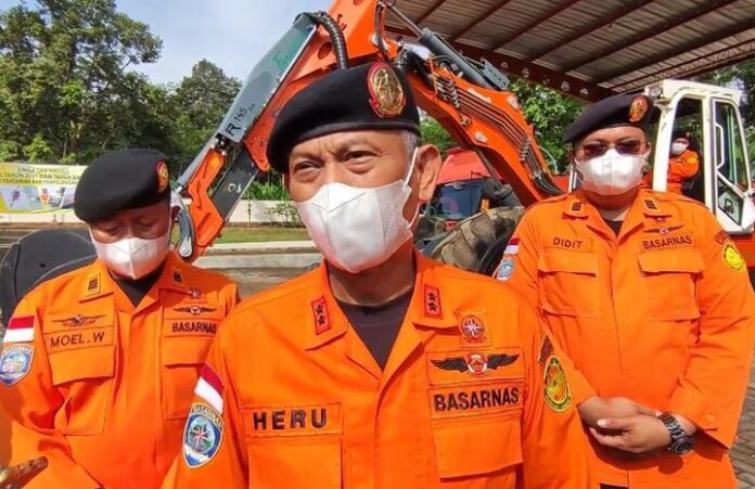 Kepala Basarnas Semarang Heru Suhartanto Kepala Basarnas Semarang Heru Suhartanto